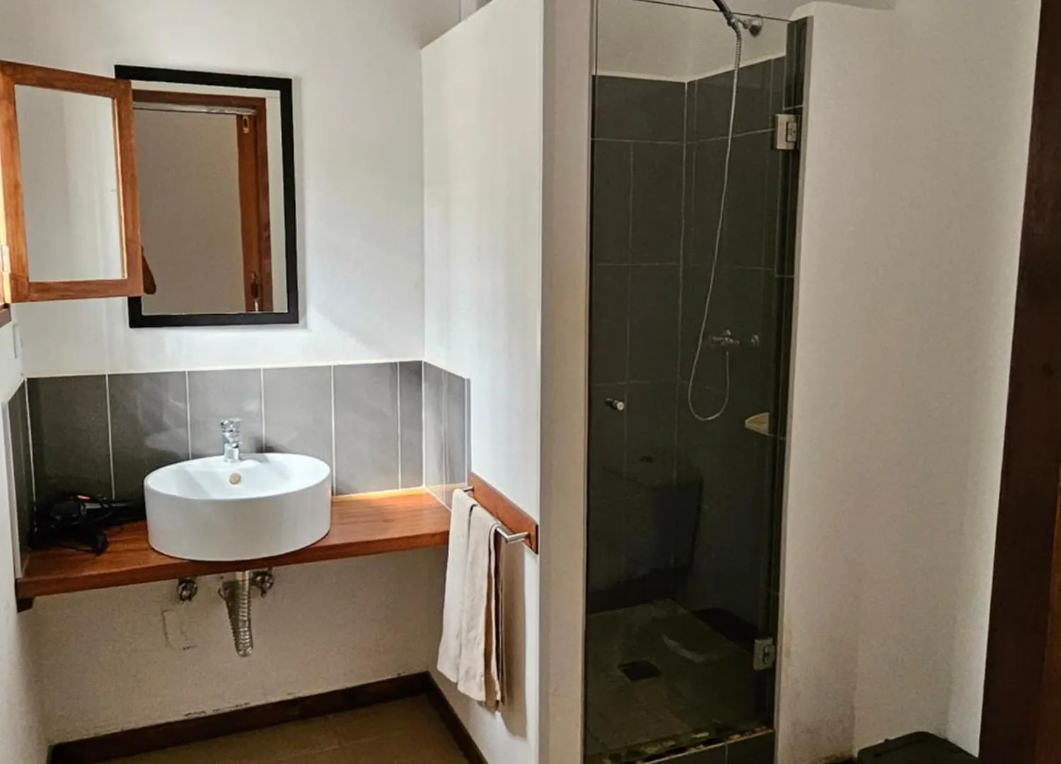Blue Eagle Guesthouse - Casa De Hospedes Santa Maria