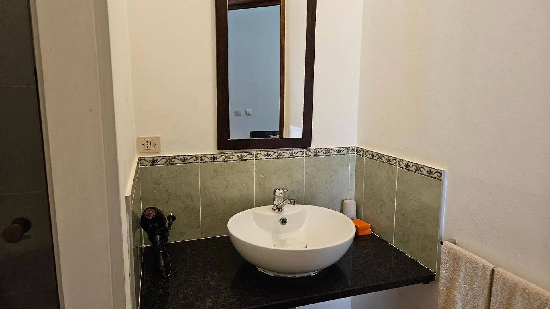 Blue Eagle Guesthouse - Casa De Hospedes Santa Maria Cape Verde