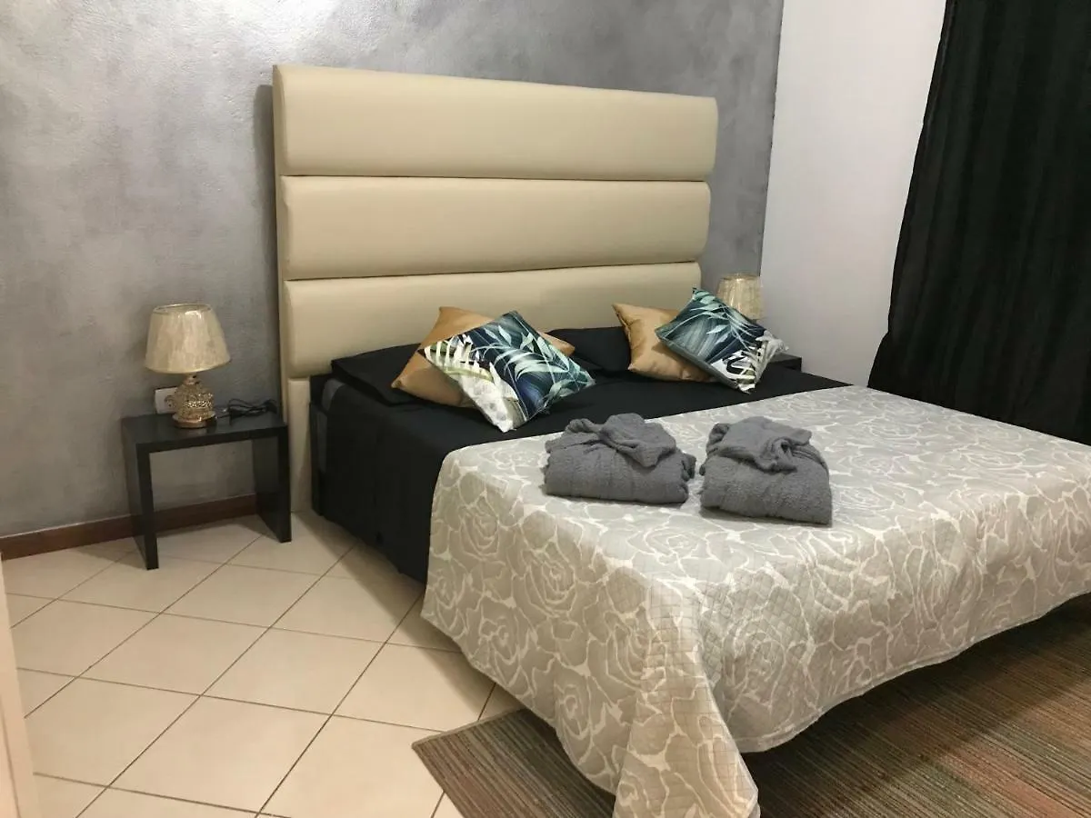 Blue Eagle Guesthouse - Casa De Hospedes Santa Maria Cape Verde