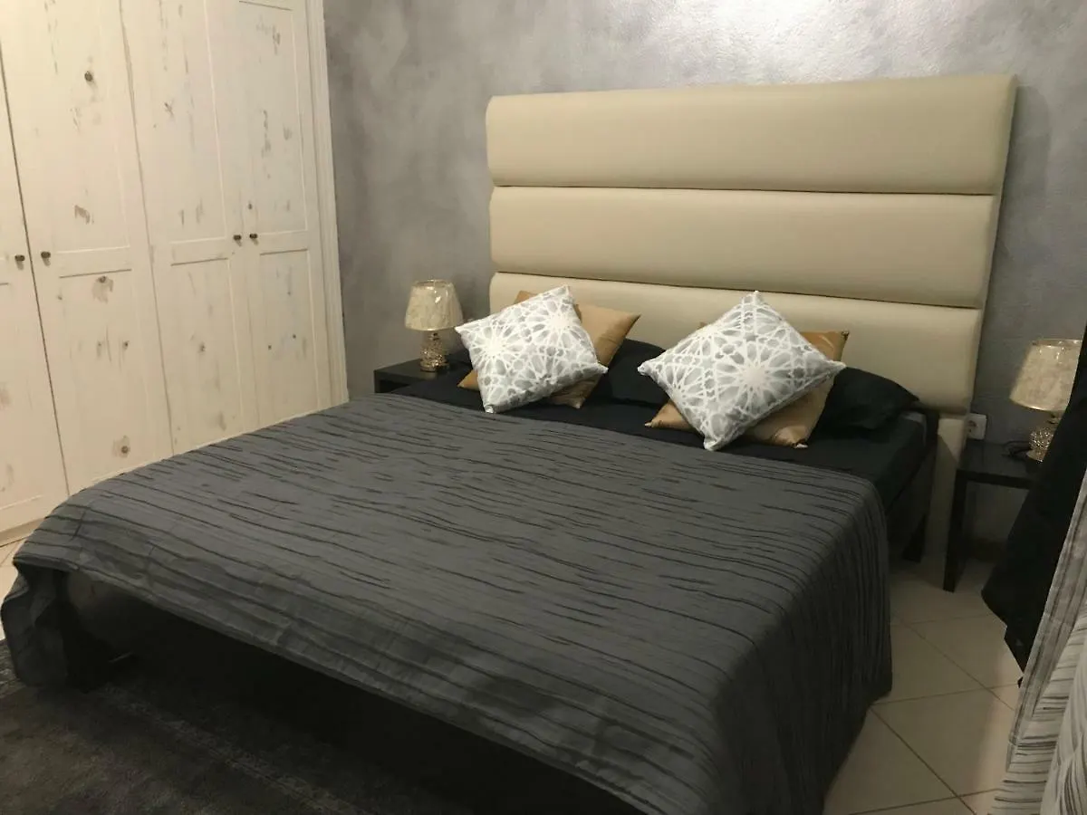 Blue Eagle Guesthouse - Casa De Hospedes Santa Maria 3*,